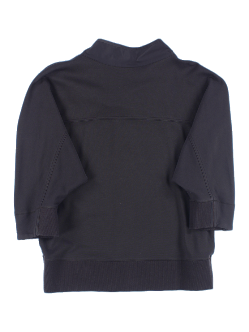 넥라인 디테일 티셔츠